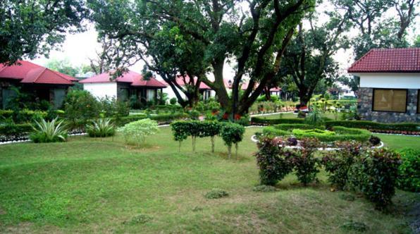 Corbett Leela Vilas Hotel Corbett National Park Exterior foto