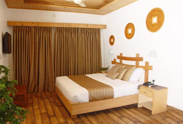 Corbett Leela Vilas Hotel Corbett National Park Quarto foto